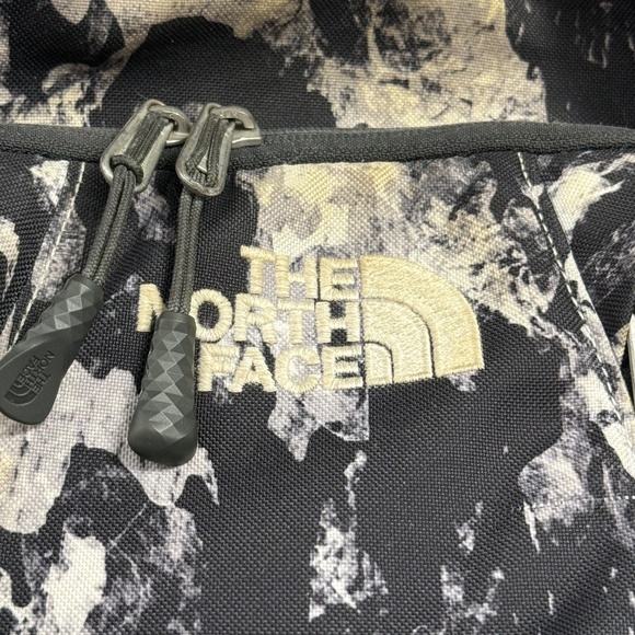 The North Face Wasatch Laptop Backpack, Black/White, Back to School - Picture 2 of 16